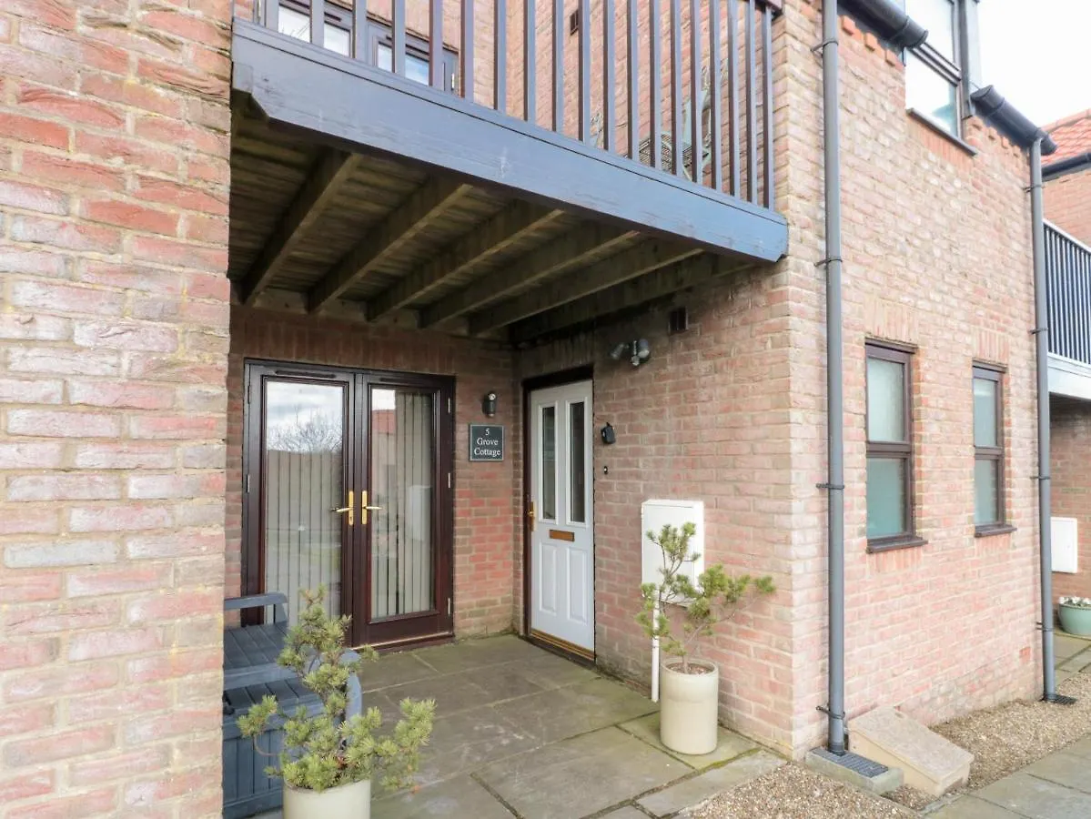 Grove Cottage Whitby 0*,  Wielka Brytania