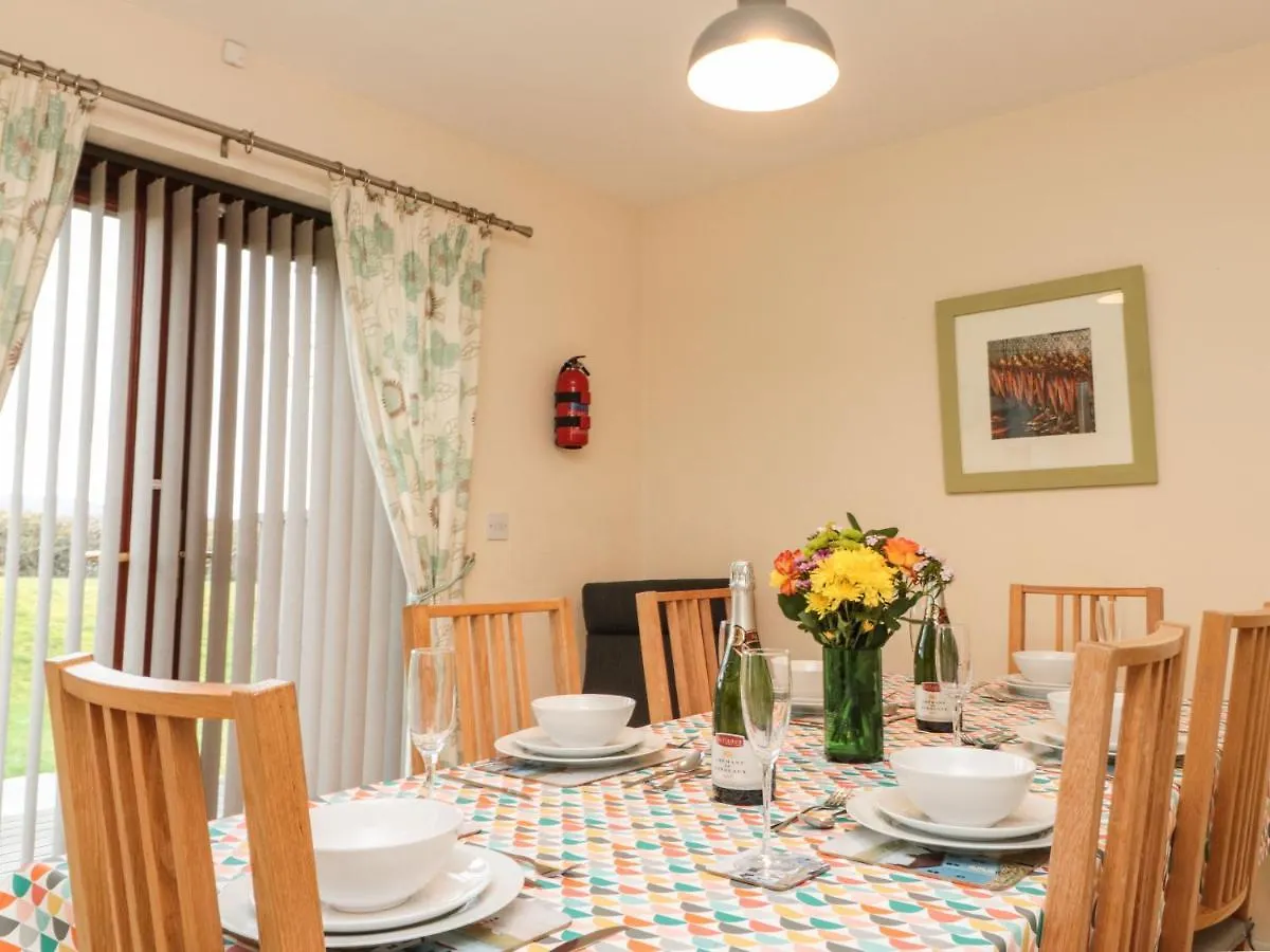 Grove Cottage ويتبي بيت للعطل